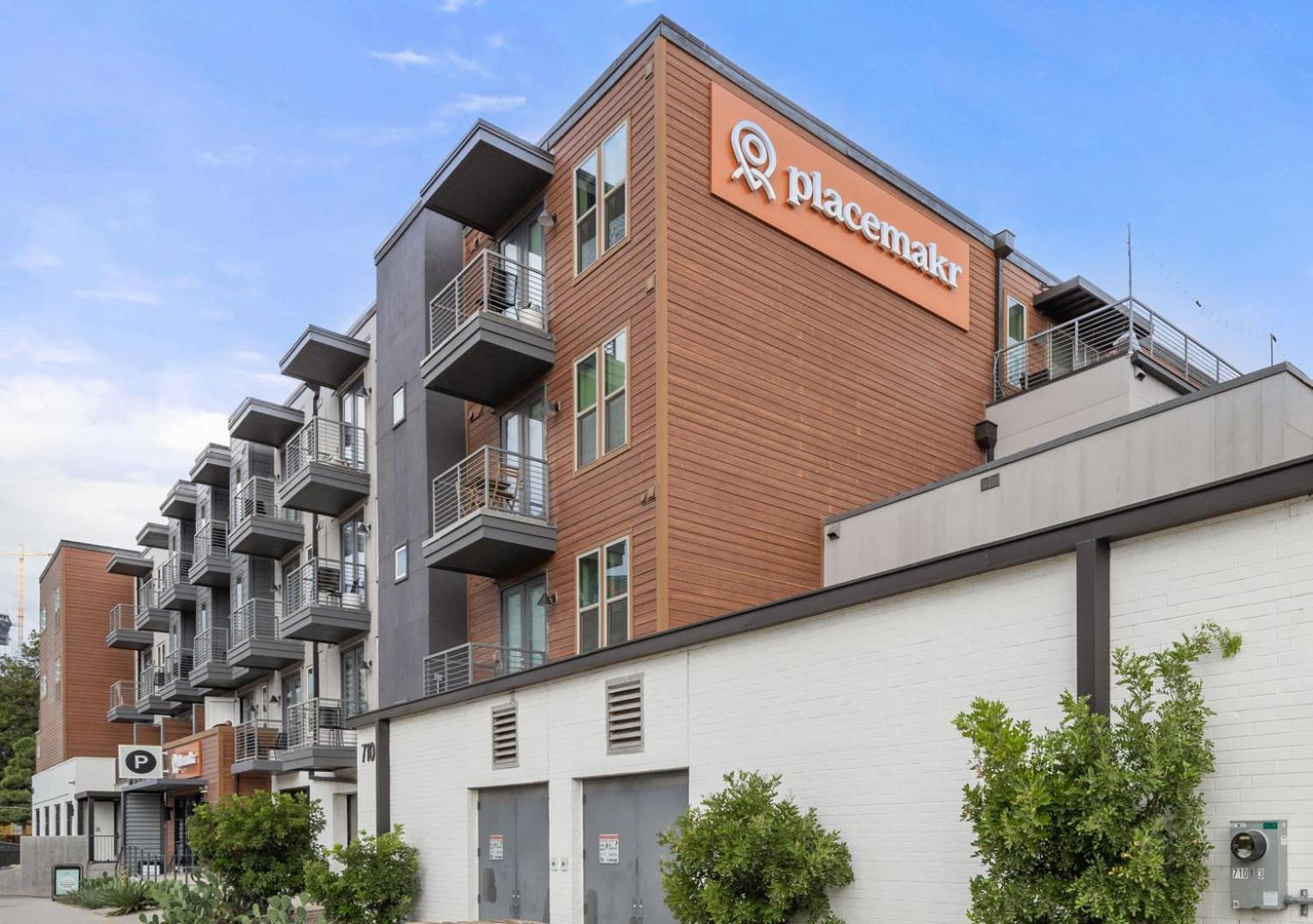 Placemakr Downtown Austin Exterior photo
